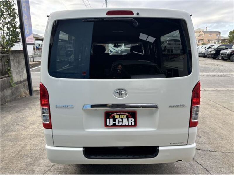 HIACE VAN