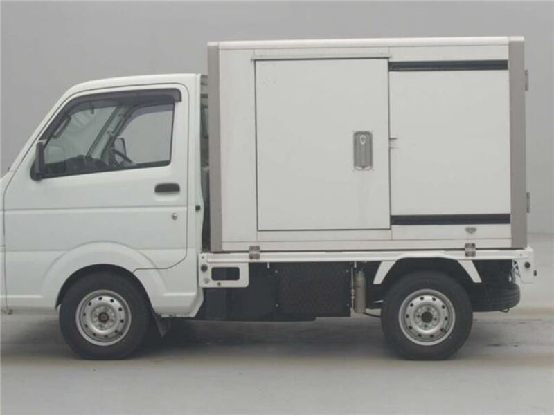 CARRY TRUCK