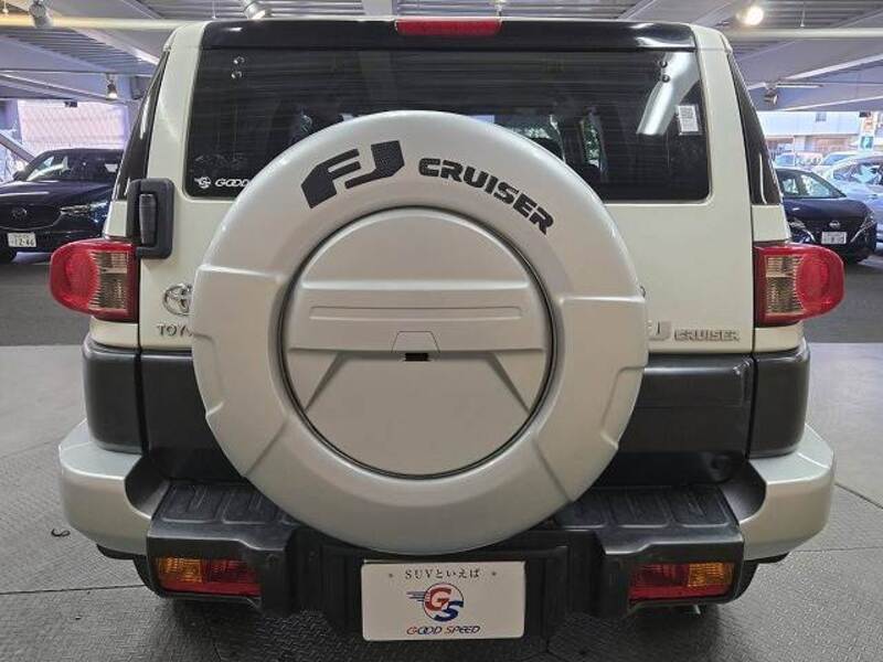 FJ CRUISER