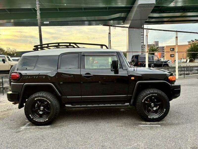 FJ CRUISER