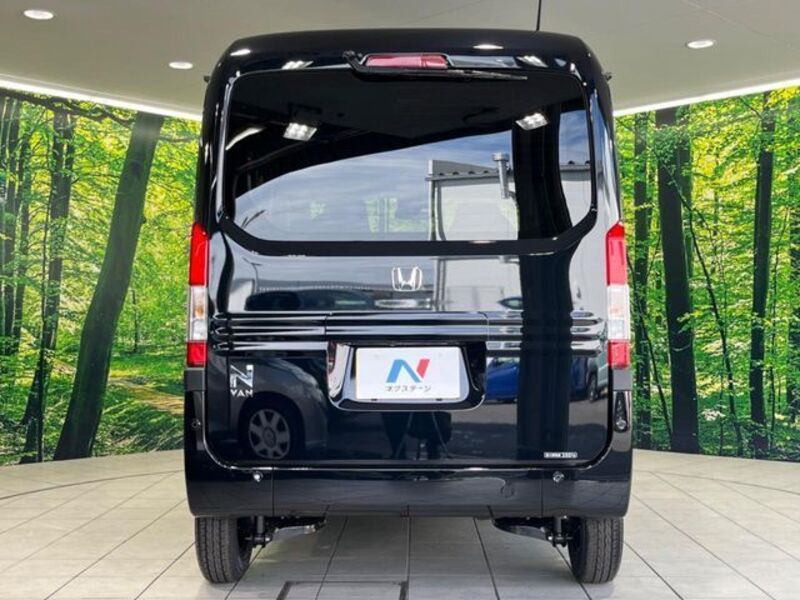 N-VAN