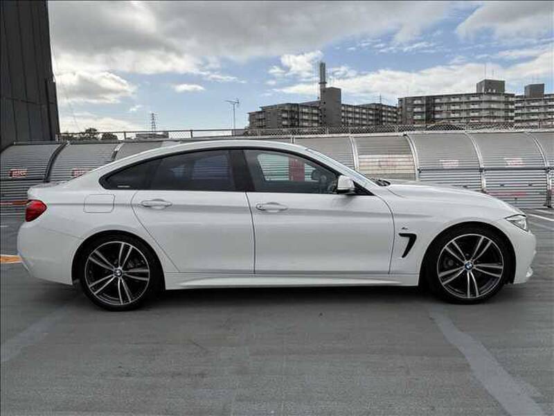 4 SERIES