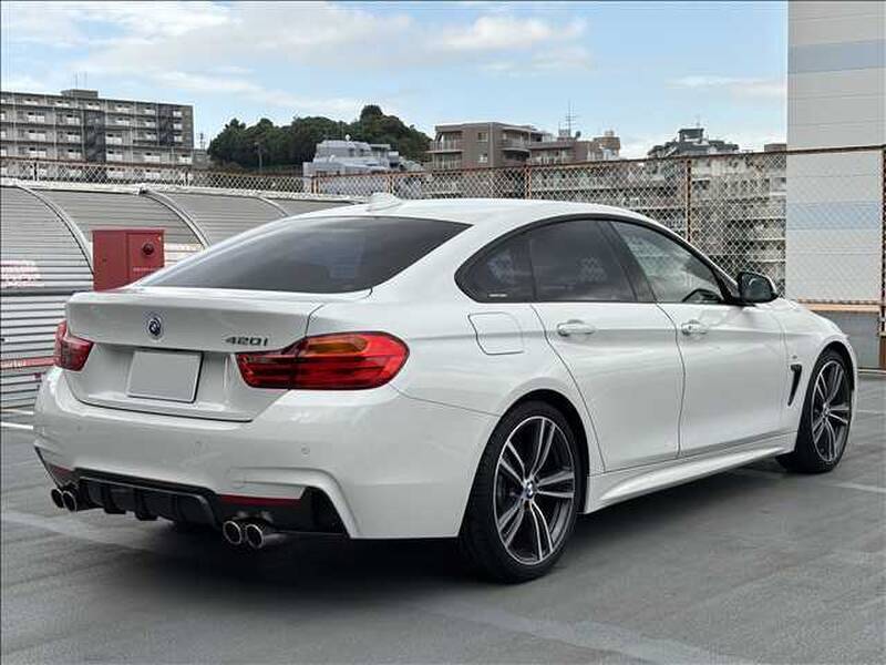 4 SERIES