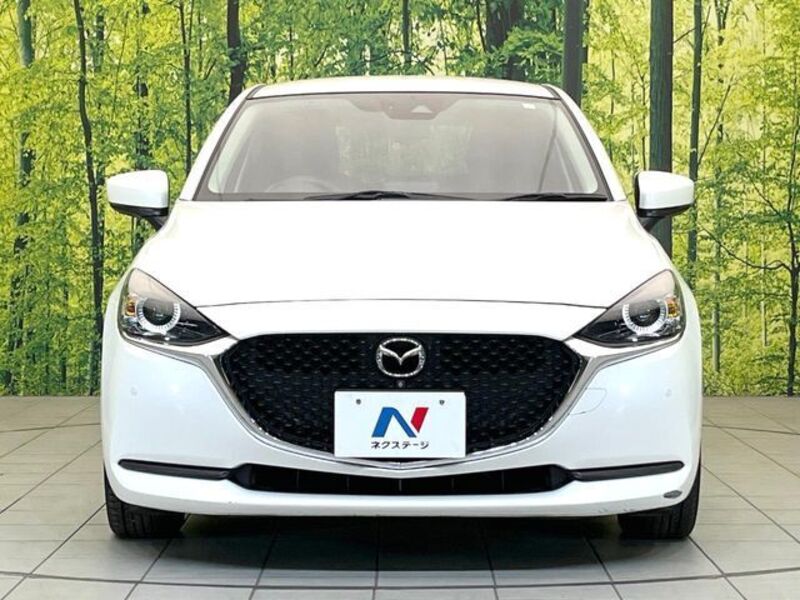 MAZDA2