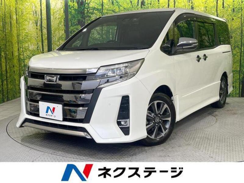 TOYOTA NOAH
