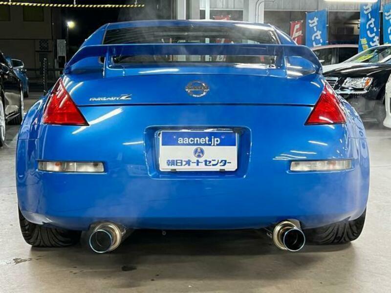 Nissan Fairlady Z version S 2003/10 Engine, Suspension and Price  Specifications