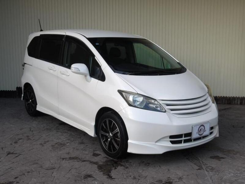 HONDA FREED