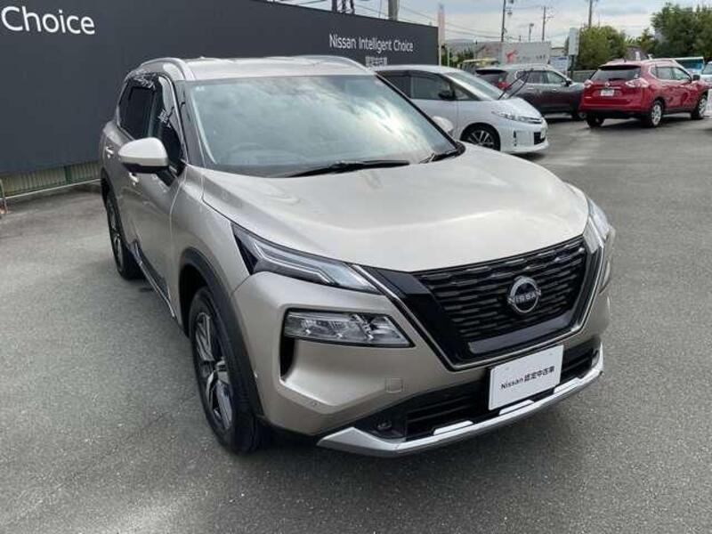 X-TRAIL