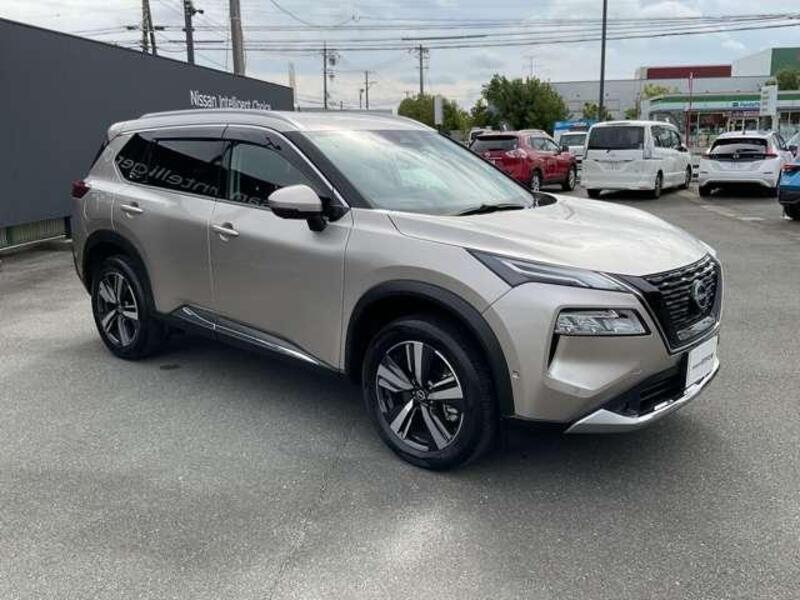 X-TRAIL