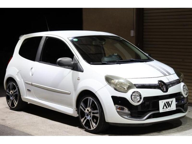 RENAULT TWINGO