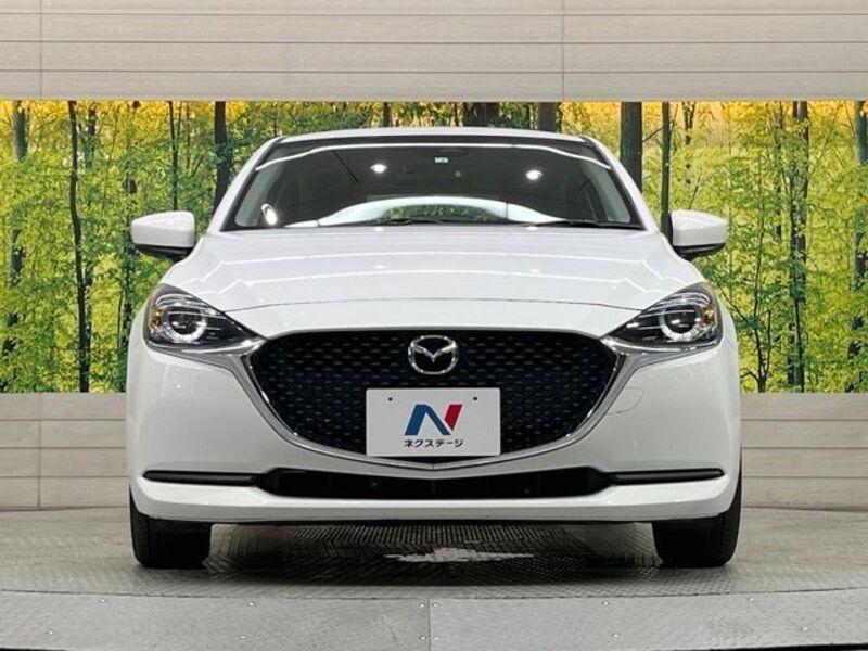 MAZDA2