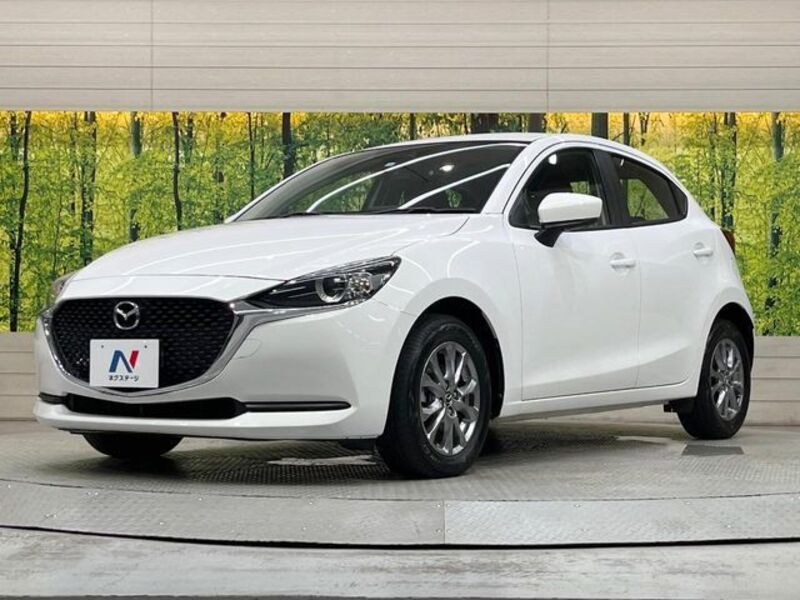MAZDA2
