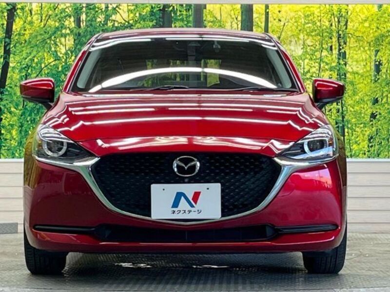 MAZDA2