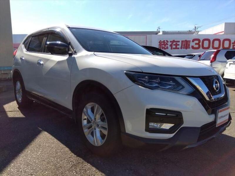 X-TRAIL