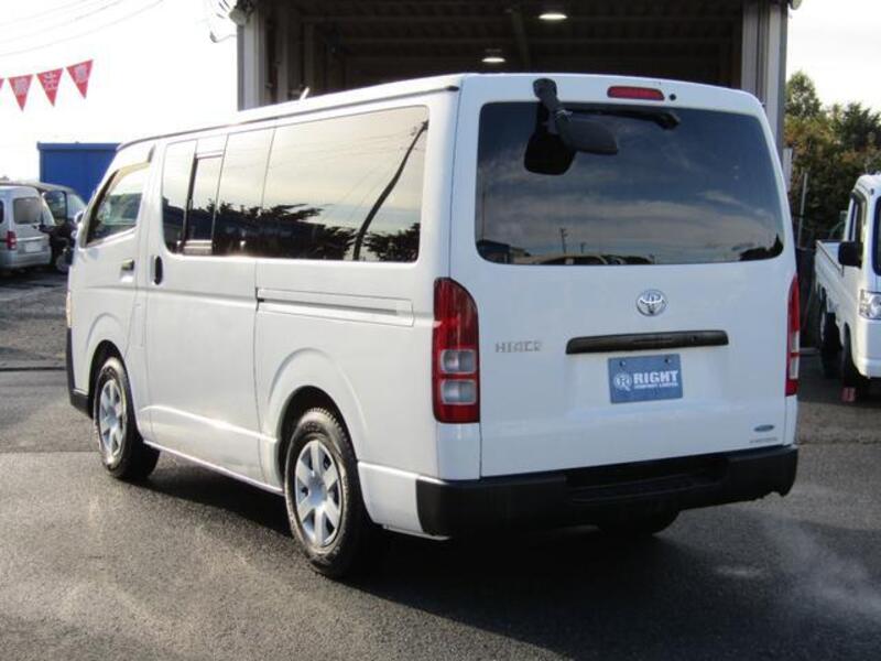 HIACE VAN