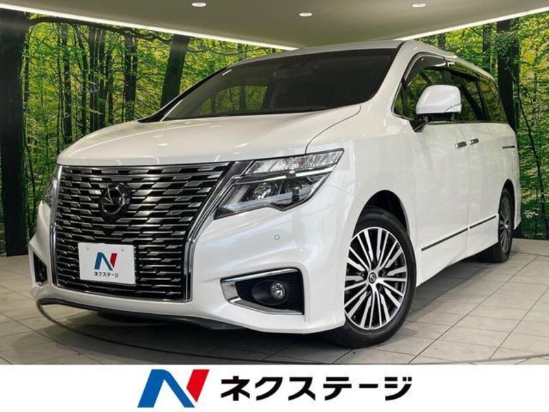 NISSAN ELGRAND