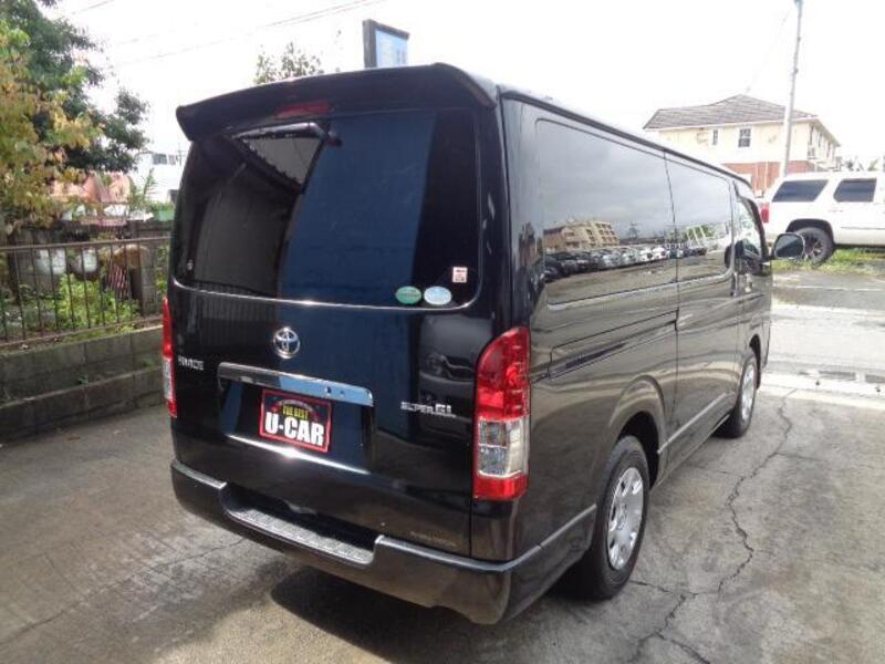 HIACE VAN