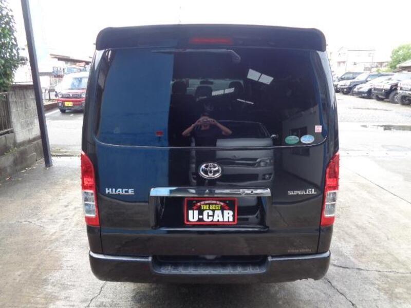 HIACE VAN