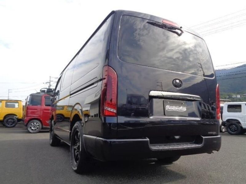 HIACE