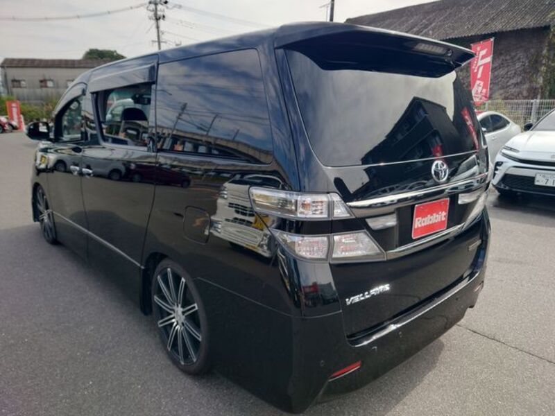 VELLFIRE
