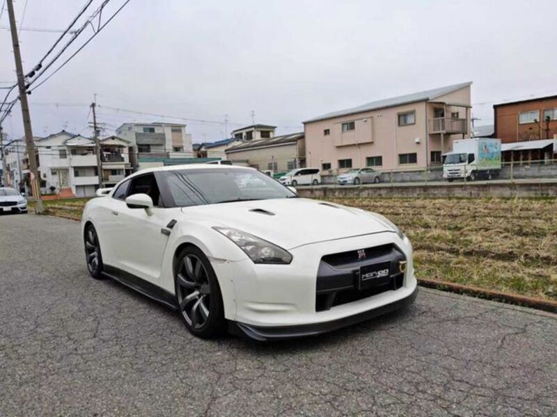 GT-R