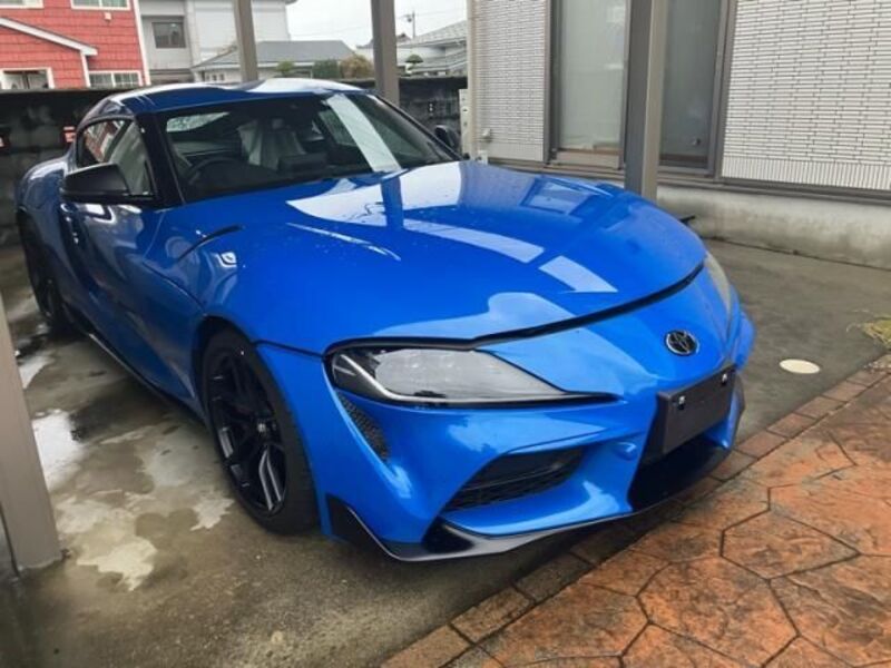 TOYOTA SUPRA