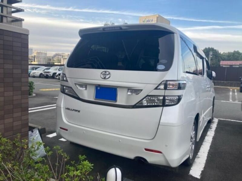 VELLFIRE