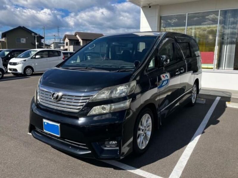 TOYOTA VELLFIRE