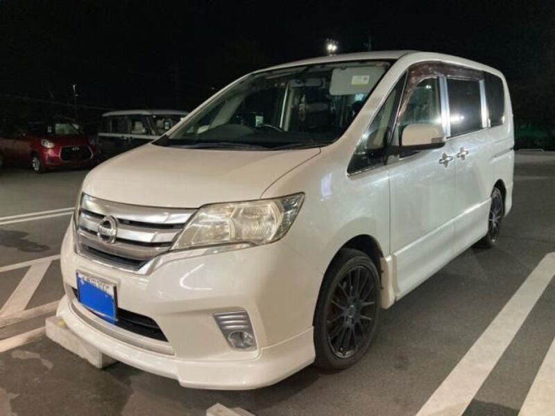NISSAN SERENA