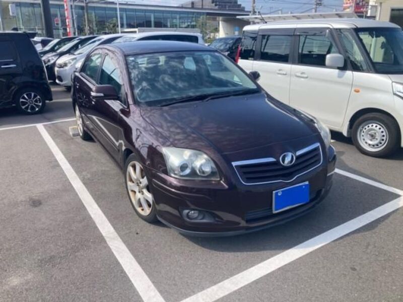 TOYOTA AVENSIS