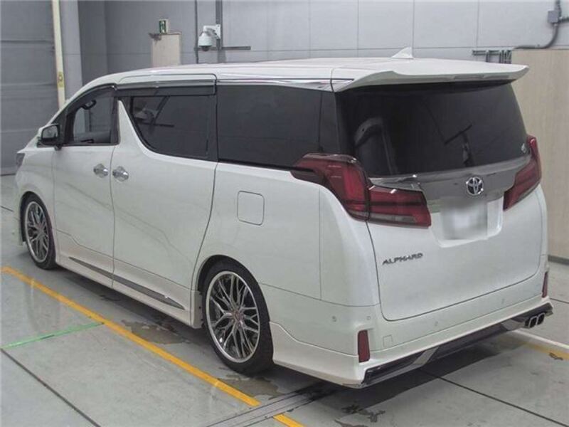 ALPHARD
