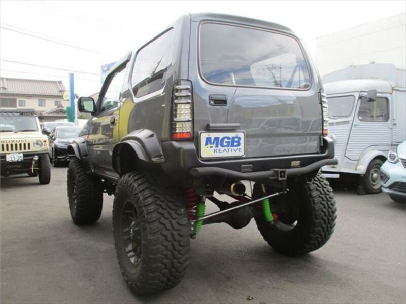 JIMNY SIERRA