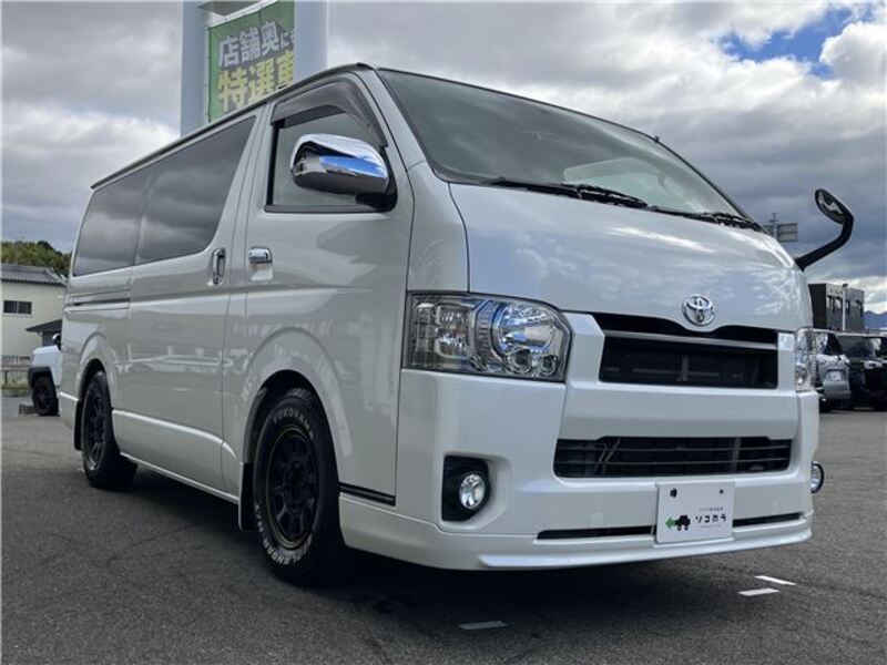 HIACE VAN
