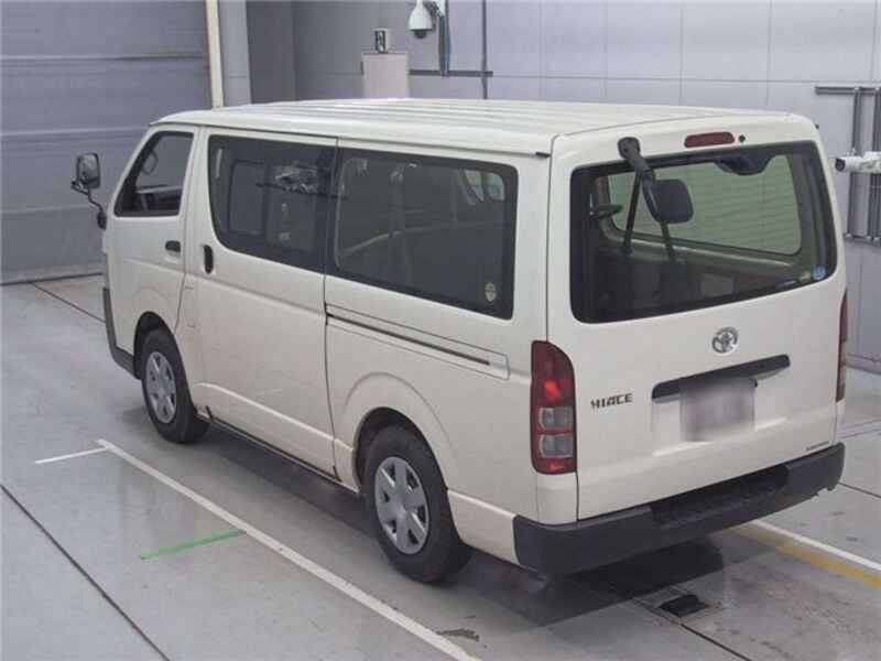HIACE