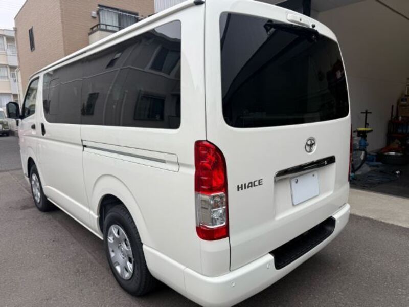 HIACE