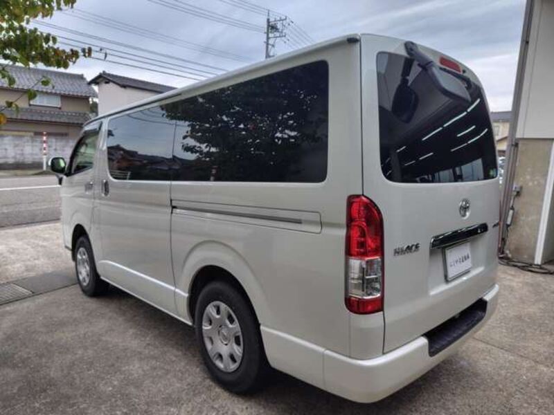 HIACE