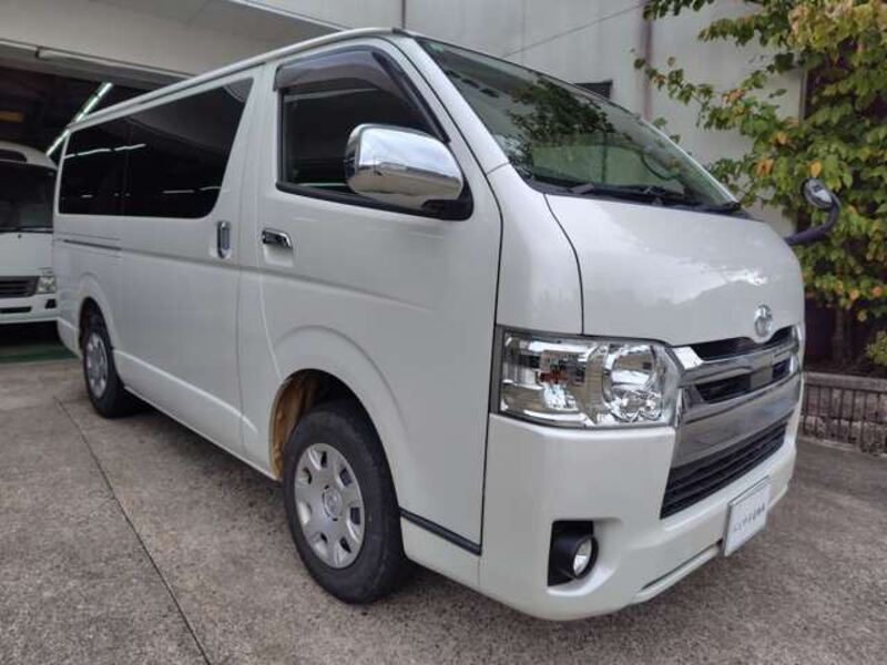 HIACE