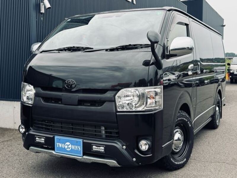 HIACE VAN