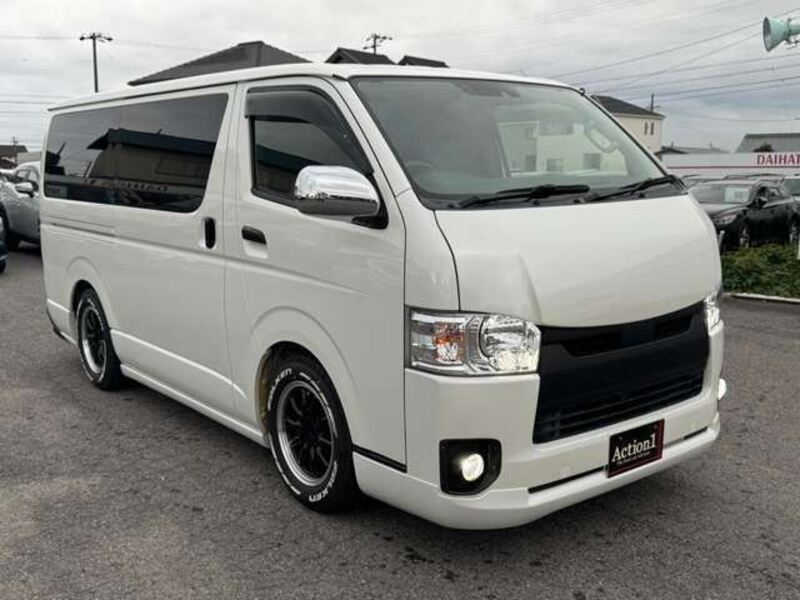 HIACE VAN