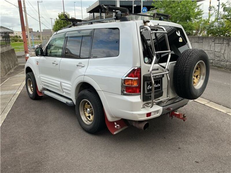 PAJERO