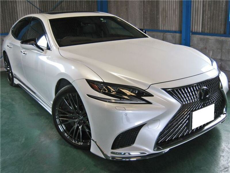 LEXUS LS