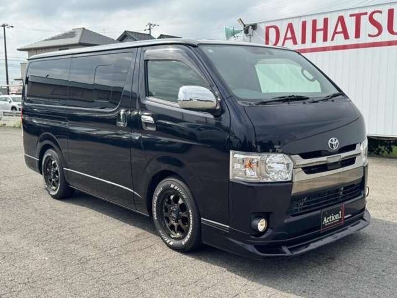 HIACE VAN