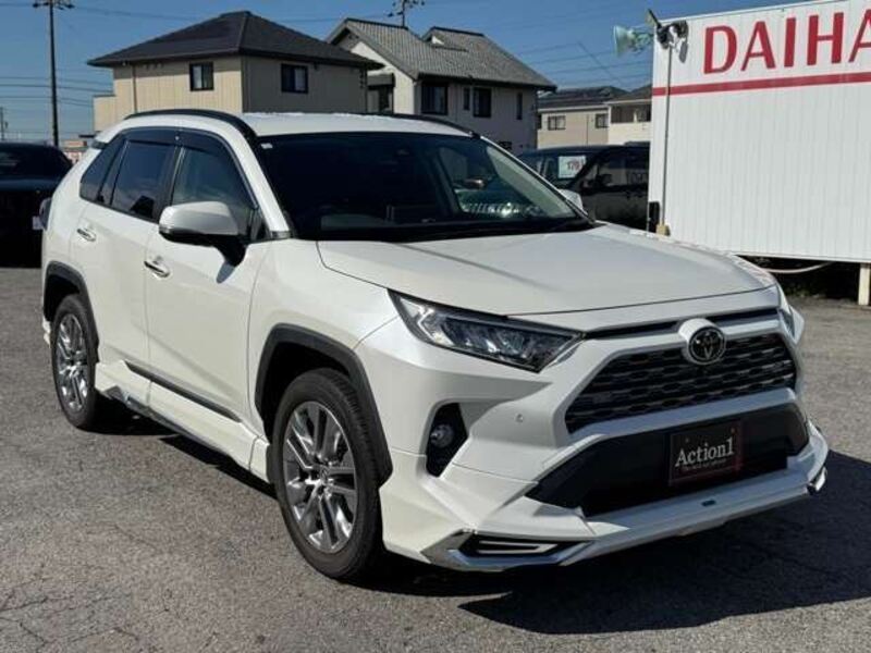 RAV4