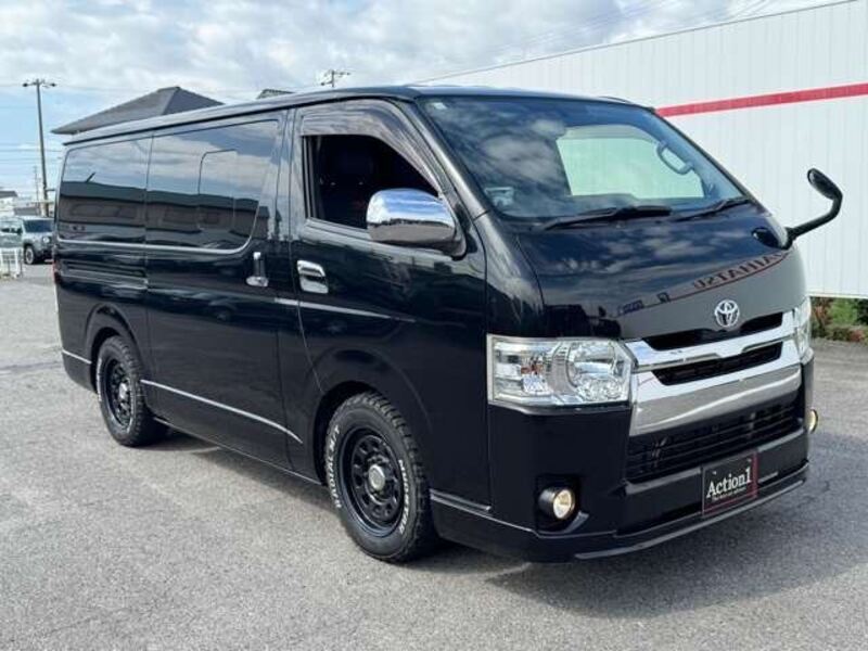 HIACE VAN