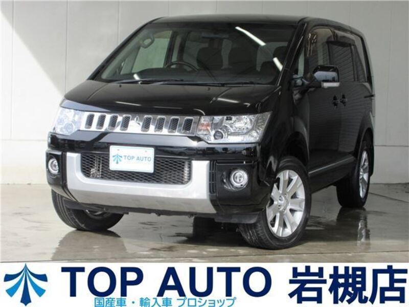 MITSUBISHI DELICA D5