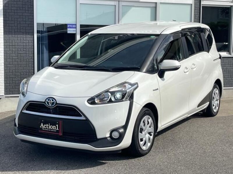 TOYOTA SIENTA