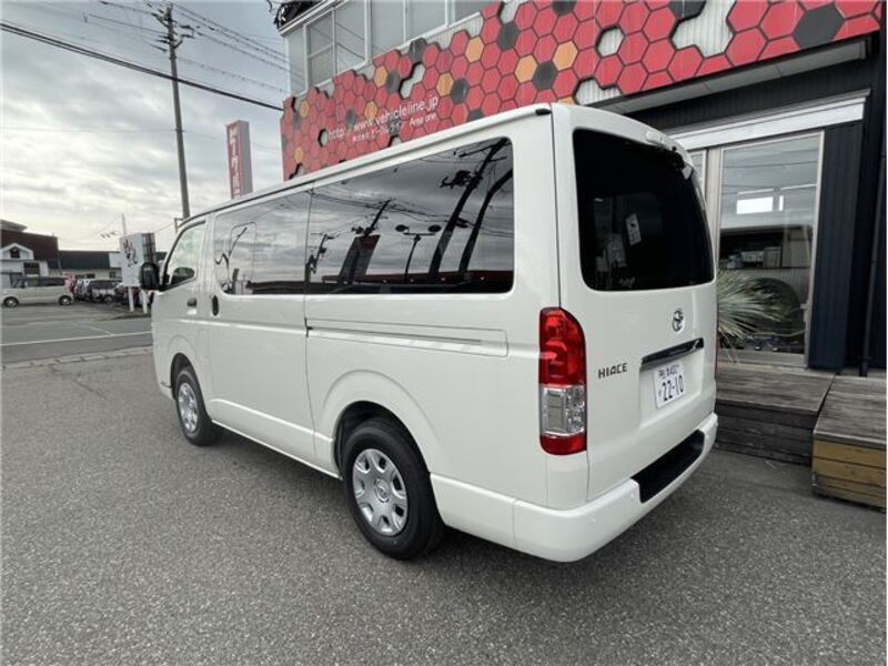 HIACE