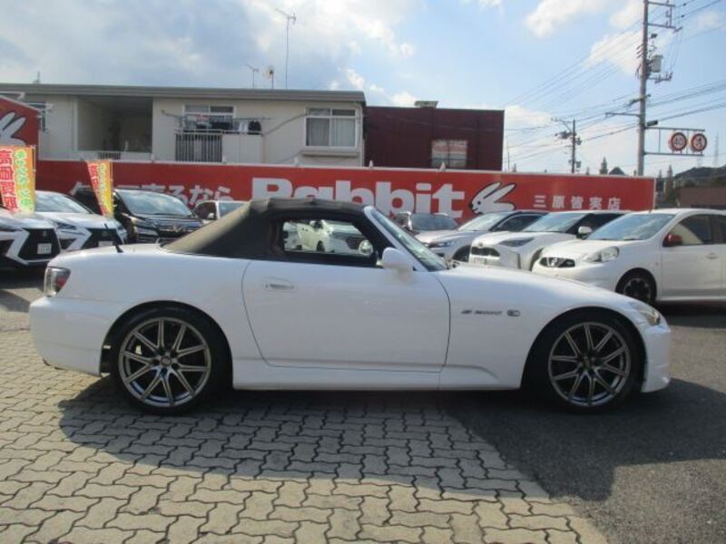 S2000