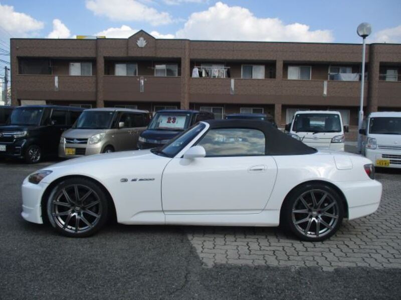 S2000