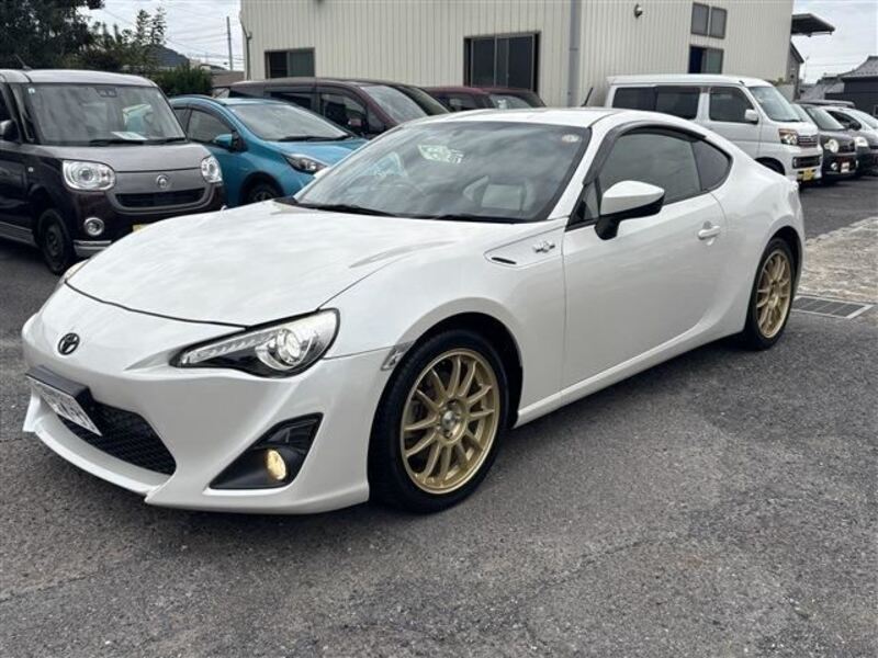 TOYOTA 86